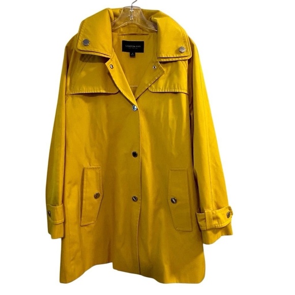 London Fog Women's Hooded Raincoat Yellow Mid-Length Size M Casual - Picture 1 of 16